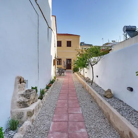 アパート Vasileios Moments *