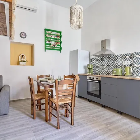 Vasileios Moments * Rhodes City